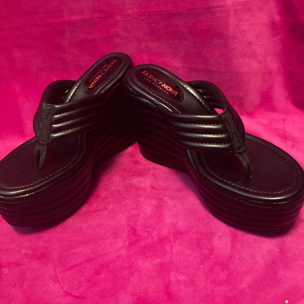 Fashion Nova Wedge Flip Flops Treasure Within Wedge Never Worn Size 8.5